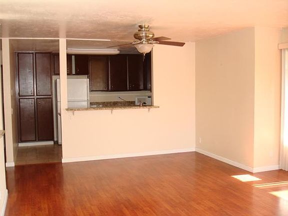 4th image of 10225 Caminito Cuervo Unit 135