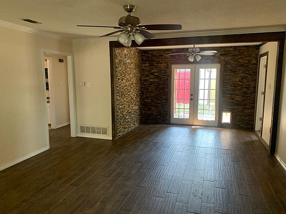 4th image of 1358 Fox Hollow St