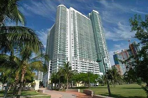 1st image of 1800 N Bayshore Dr APT 1206