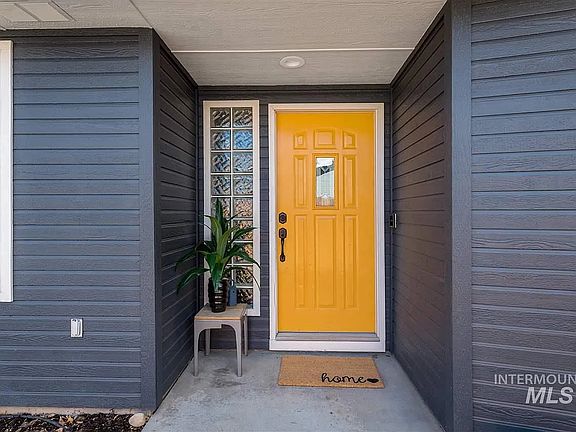 3rd image of 11955 W Driftwood Ct