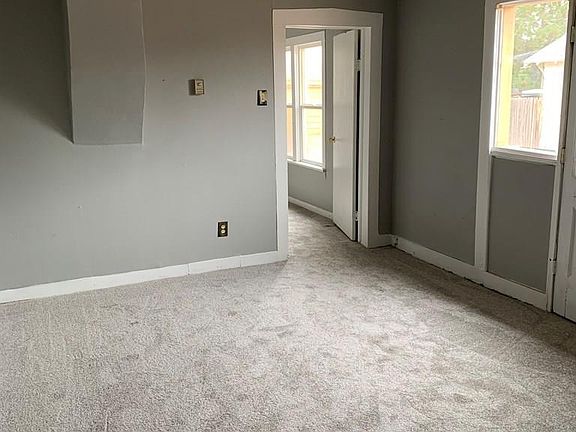 5th image of 1124 Mahren Ave