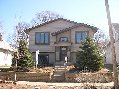 1st image of 1919 Pierce St NE