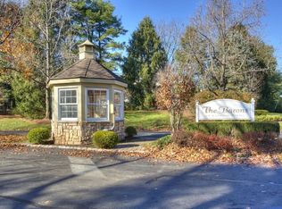 25 Fairbanks Ln, Basking Ridge, NJ 07920