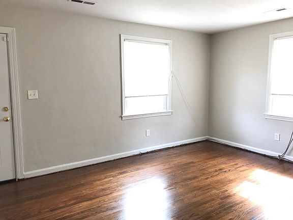 2nd image of 2706 Massachusetts Ave NW