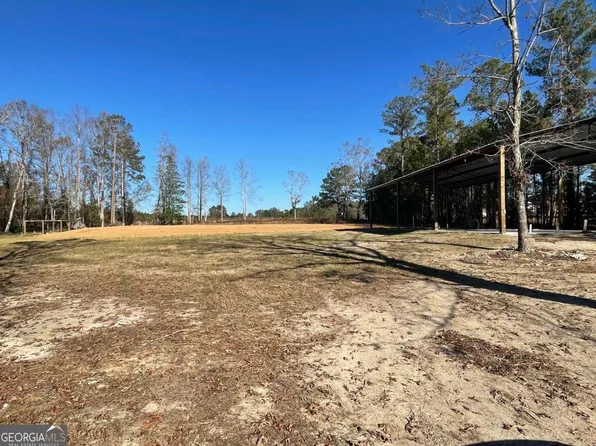 467 Sj Cir, Glennville, GA 30427