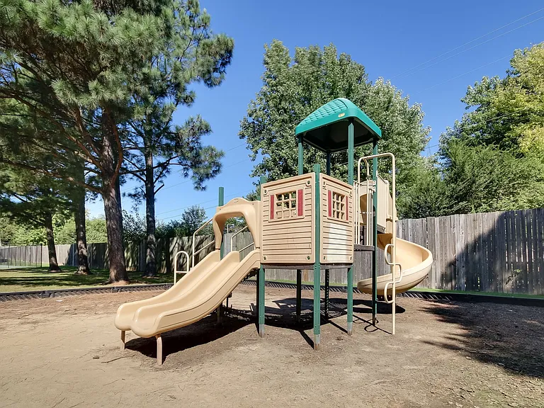 Countryside North Apartments — Photo 11
