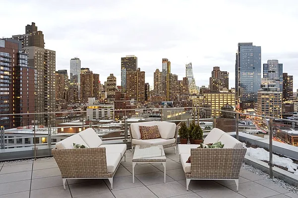 Rented by Two Trees | media 47