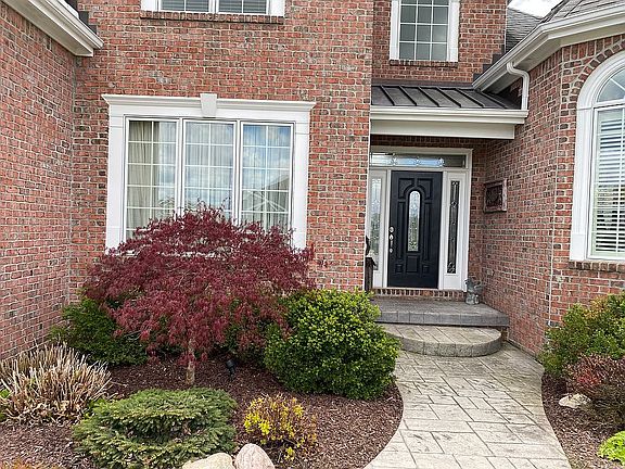 3rd image of 1599 Gleneagles Dr