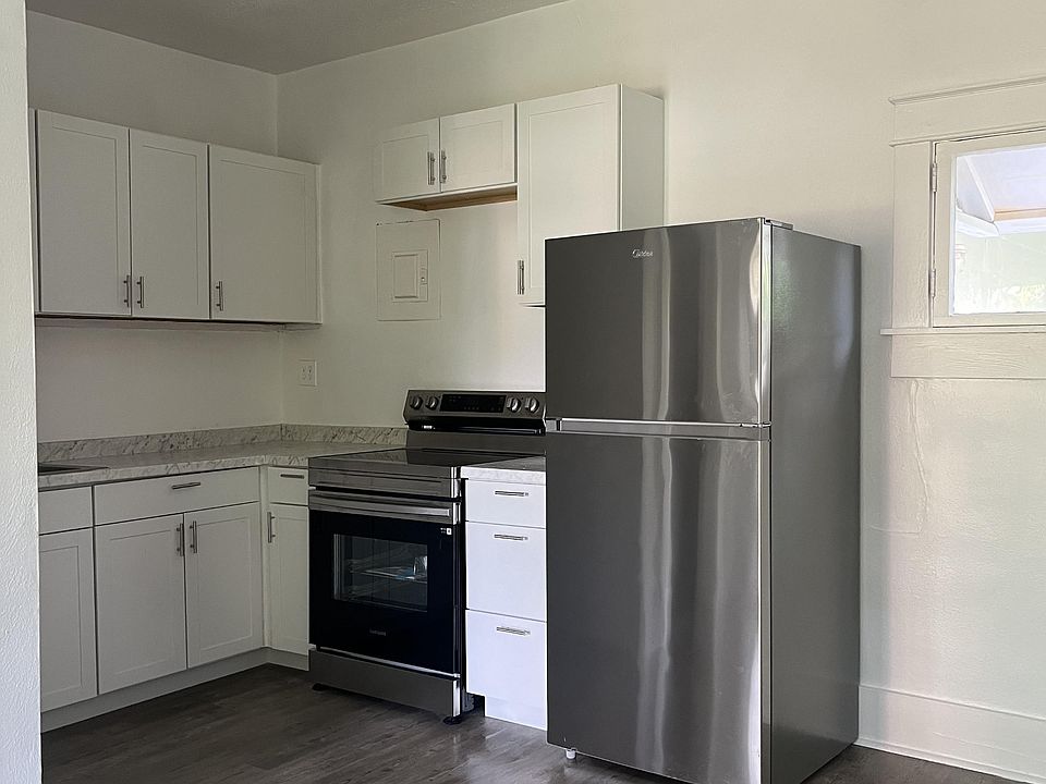 1st image of 2409 Winston Ave APT B