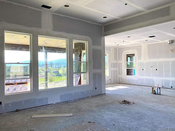 3rd image of 2252 Oak Creek Dr #64
