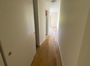 690 Mariposa Ave UNIT 201, Oakland, CA 94610