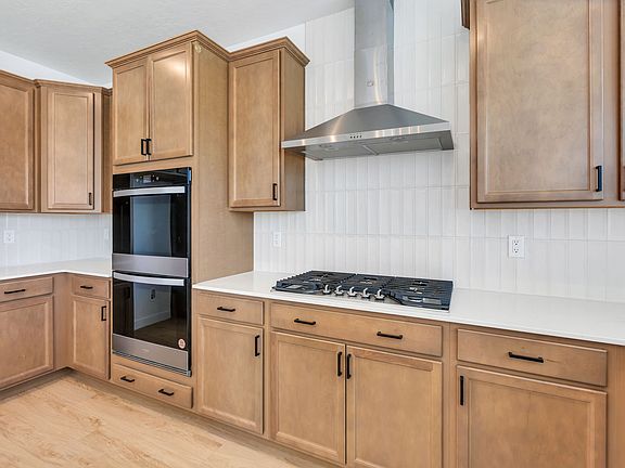4th image of 189 N Woodrun Way