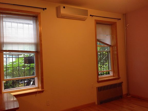 2nd image of 2130 E 15th St