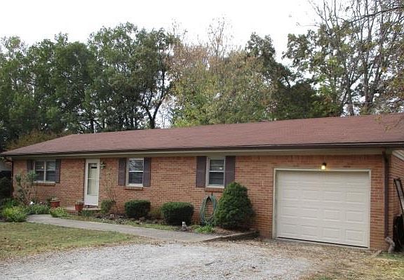 2nd image of 103 Moss Dr