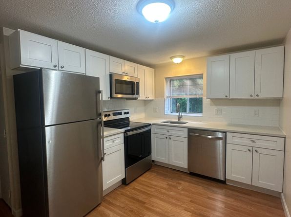 504 Broad St #3