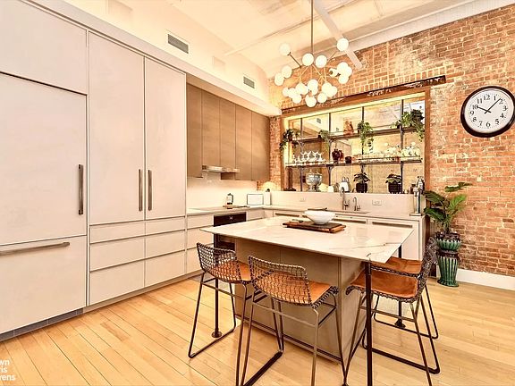 2nd image of 477 Broome St APT 33