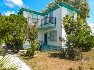 902 S L St, Lake Worth, FL 33460