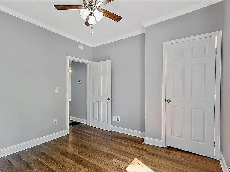 203 Maple St #ST1 — Photo 17