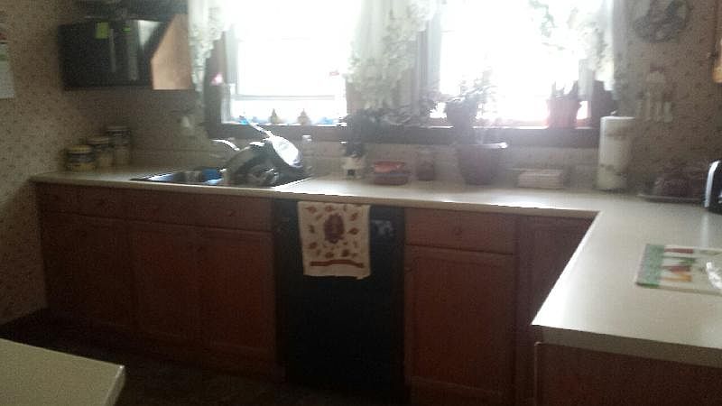 2nd image of 417 Belgrade Ave