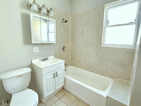 2nd image of 1710 N Menard Ave APT 2