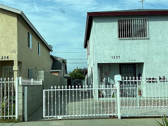4th image of 1237 E 28th St