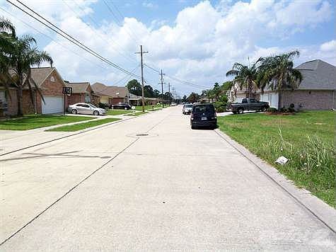 03 Facing Norh on Good Dr. Lot on right