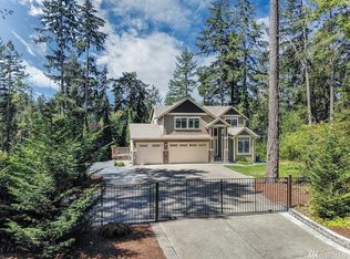 11020 Interlaaken Dr SW, Lakewood, WA 98498