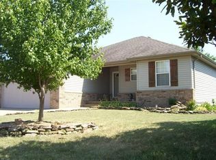 4710 W University St, Springfield, MO 65802