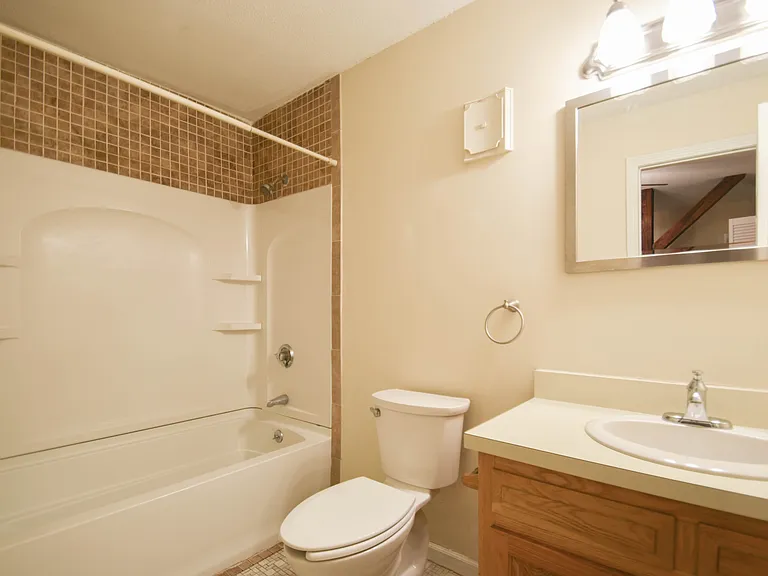 58 Woodley Ct #10 — Photo 22