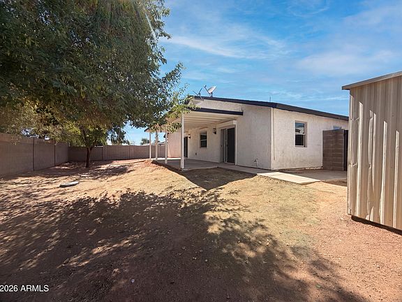 5th image of 11031 E VINE Avenue