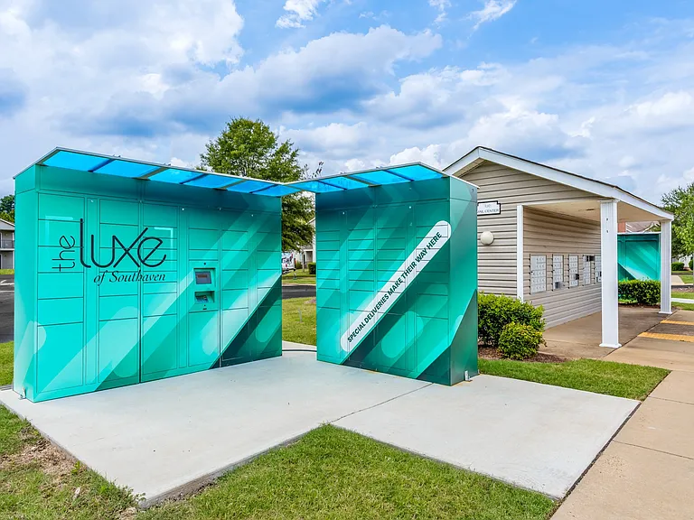 The Luxe of Southaven — Photo 28