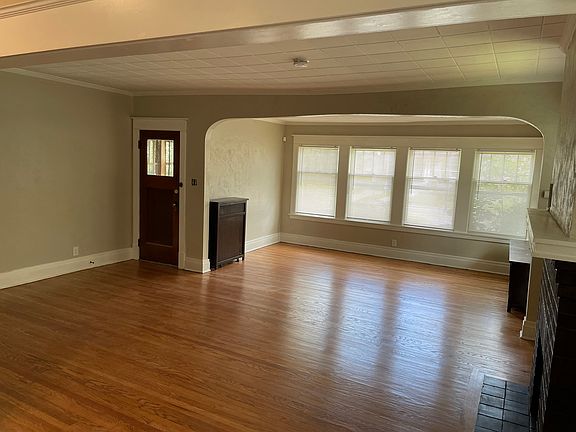 5th image of 101 Minnesota Ave Floor 1