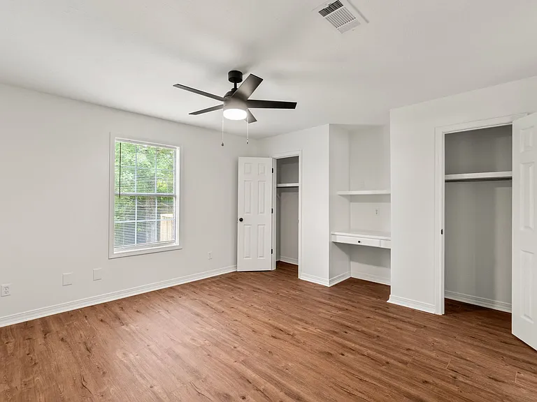 44 Griffith Rd #2 — Photo 8
