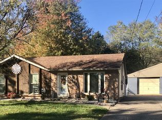 9820 Turnpike View Dr, Louisville, KY 40229