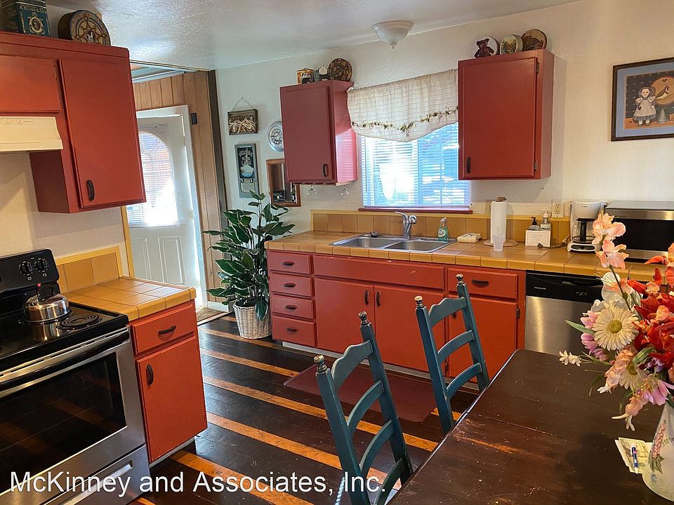 1st image of 2082 Lukins Way