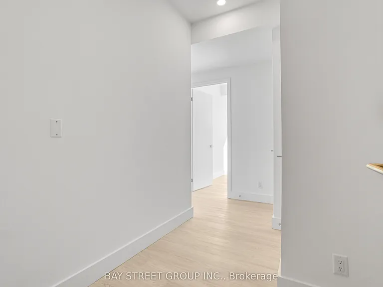 6 Greenbriar Rd #523 — Photo 6