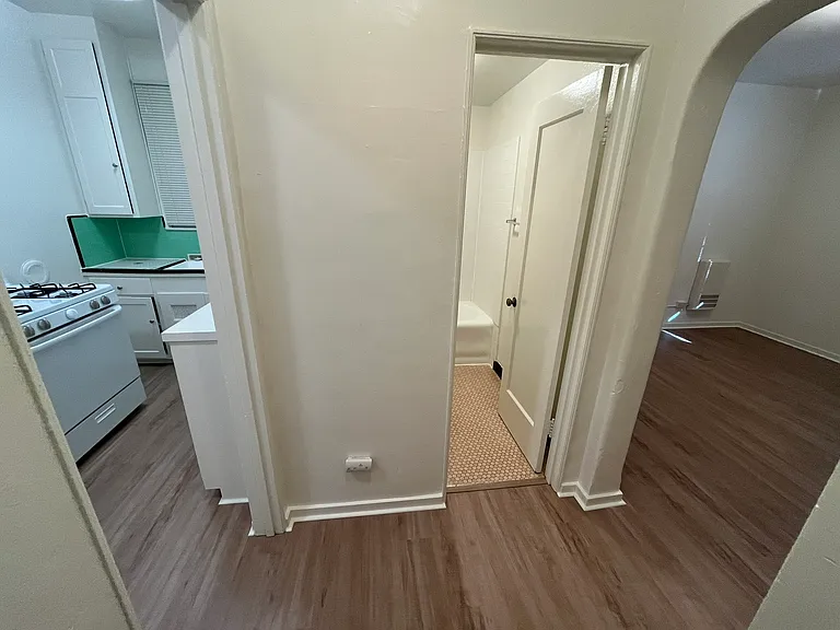 1424 P St #2 — Photo 8