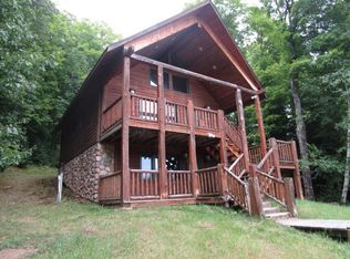 580 Osterlund Rd, Iron River, MI 49935