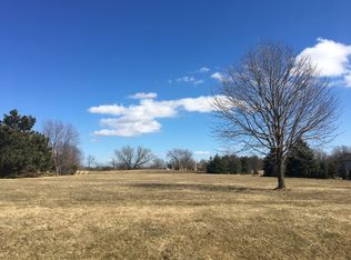4706 Patty Ln, Ringwood, IL