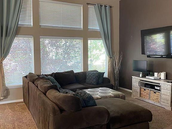 4th image of 801 N Devonshire Dr #801
