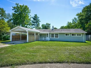 1935 Carmanbrook Pkwy, Flint, MI 48507