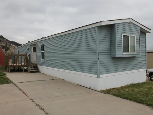 438 Danielle Ct, Sturgis, SD 57785