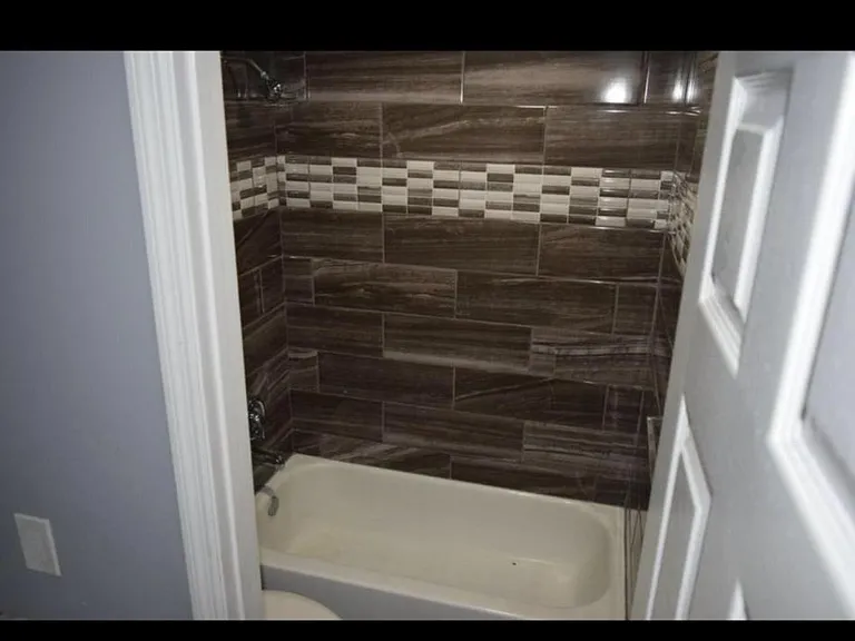 2430 Joe Ave S — Photo 8