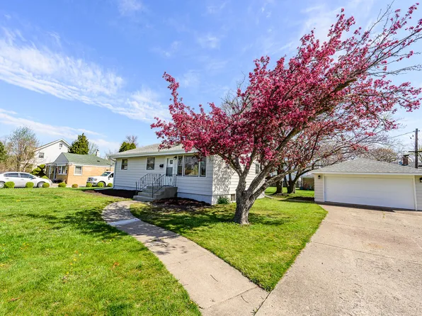 2515 Rusty Dr, Des Plaines, IL 60018