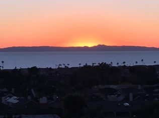 2735 Harbor View Dr, Corona Del Mar, CA 92625