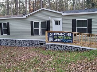 45 Fernwood Dr, Fayetteville, GA 30214