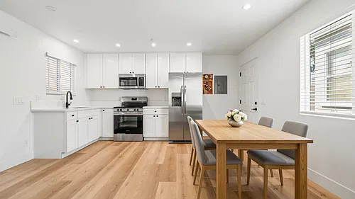 Floor plan 733