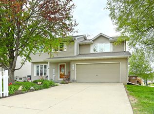 1404 E 18th St, Norwalk, IA 50211