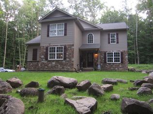 801 Haycock Run Rd, Kintnersville, PA 18930