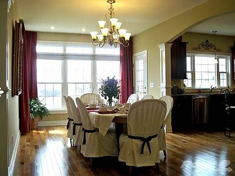 FORMAL DINING ROOM w/BRAZILIAN HARDWOODS